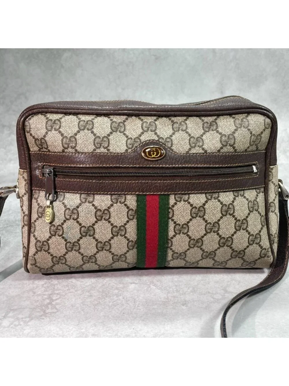 Gucci GG Sherry Line Shoulder Bag Brown Logo